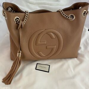 GUCCI SOHO Leather tote
